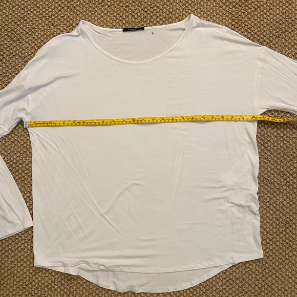 Long sleeve t-shirt - Picture 3 of 6